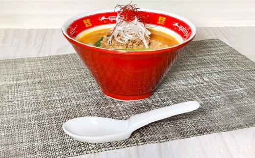 美濃焼】 Re：th らいもん龍 どんぶり (白・朱) と レンゲ ペアセット