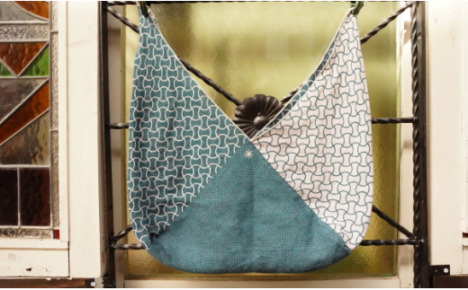 手編みの1点物！】国産・山葡萄の手提げかごバッグ~網代編み（中サイズ