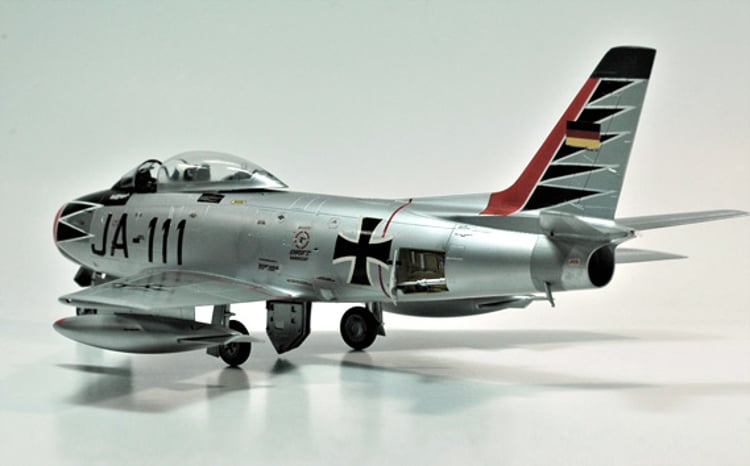 F-86F西ドイツ空軍機 1/48 ／ 模型 完成品 柏木崇男 茨城県 No.382