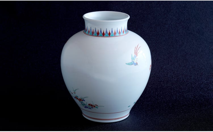 有田焼 十三代柿右衛門窯作 花瓶 菊鳥文 伝統工芸 丸兄商社 A2200-7