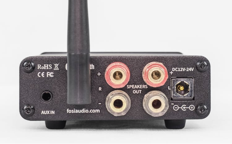 小型バックロードホーンスピーカー（ペア） UMU-131XS