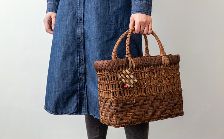 若畑創作館「山ぶどうの籠」 - 岩手県西和賀町｜ふるさとチョイス