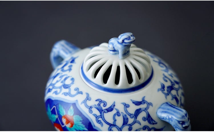 有田焼 染錦間取柘榴・環付香炉【香蘭社】磁器 インテリア 手描き 高級