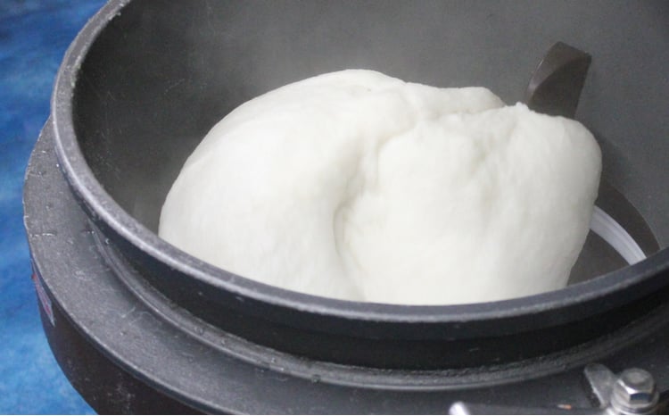 希少品種「鈴原糯」100％使用 無添加 考え地蔵もち【しあわせセット