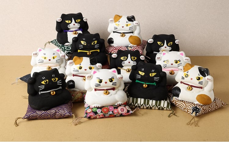 デザインが12種類から選べる】 桑名鋳物の中子屋さんが作った 招き猫
