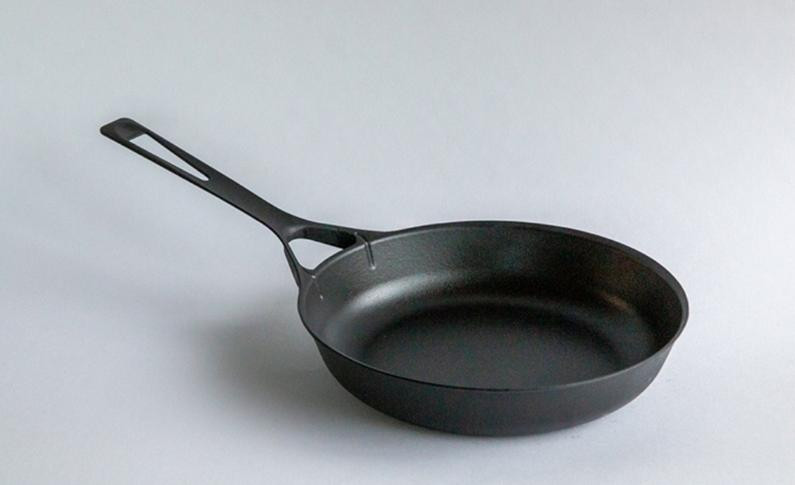 UNILLOY（ユニロイ）] 薄く 軽い 鋳物フライパン 28cm 燕三条製