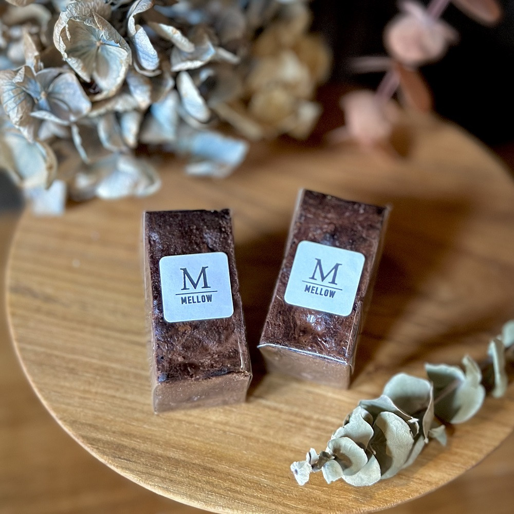 East42st NEW YORK BROWNIE】ブラウニー4個と生ブラウニー2個と