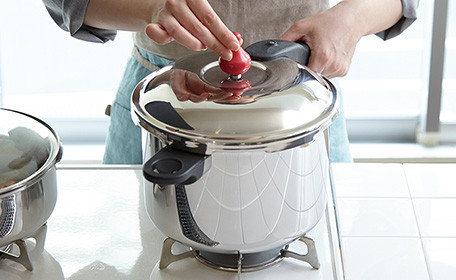 圧力鍋 日本製 [ ゼロ活力なべ L・5.5L 奇跡のスープ セット ] アサヒ