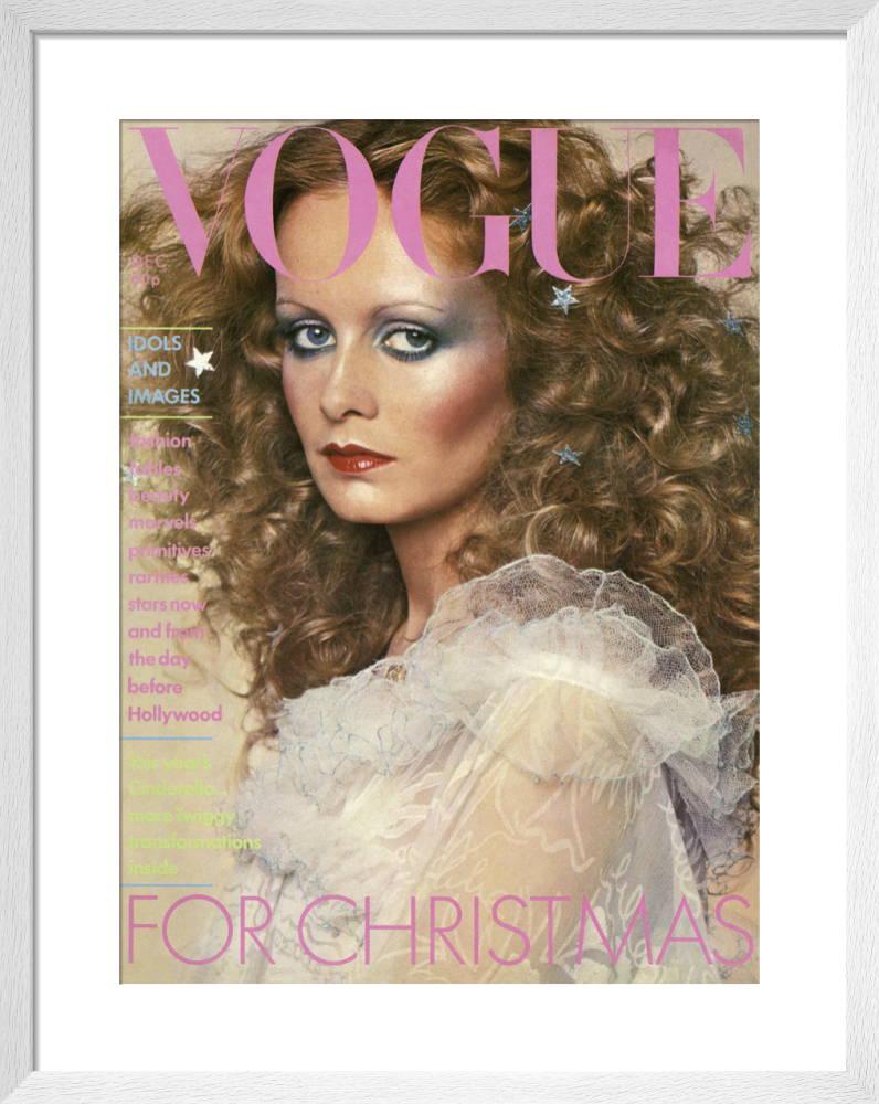 Twiggy, Vogue December 1974 Art Print by Barry Lategan | King & McGaw