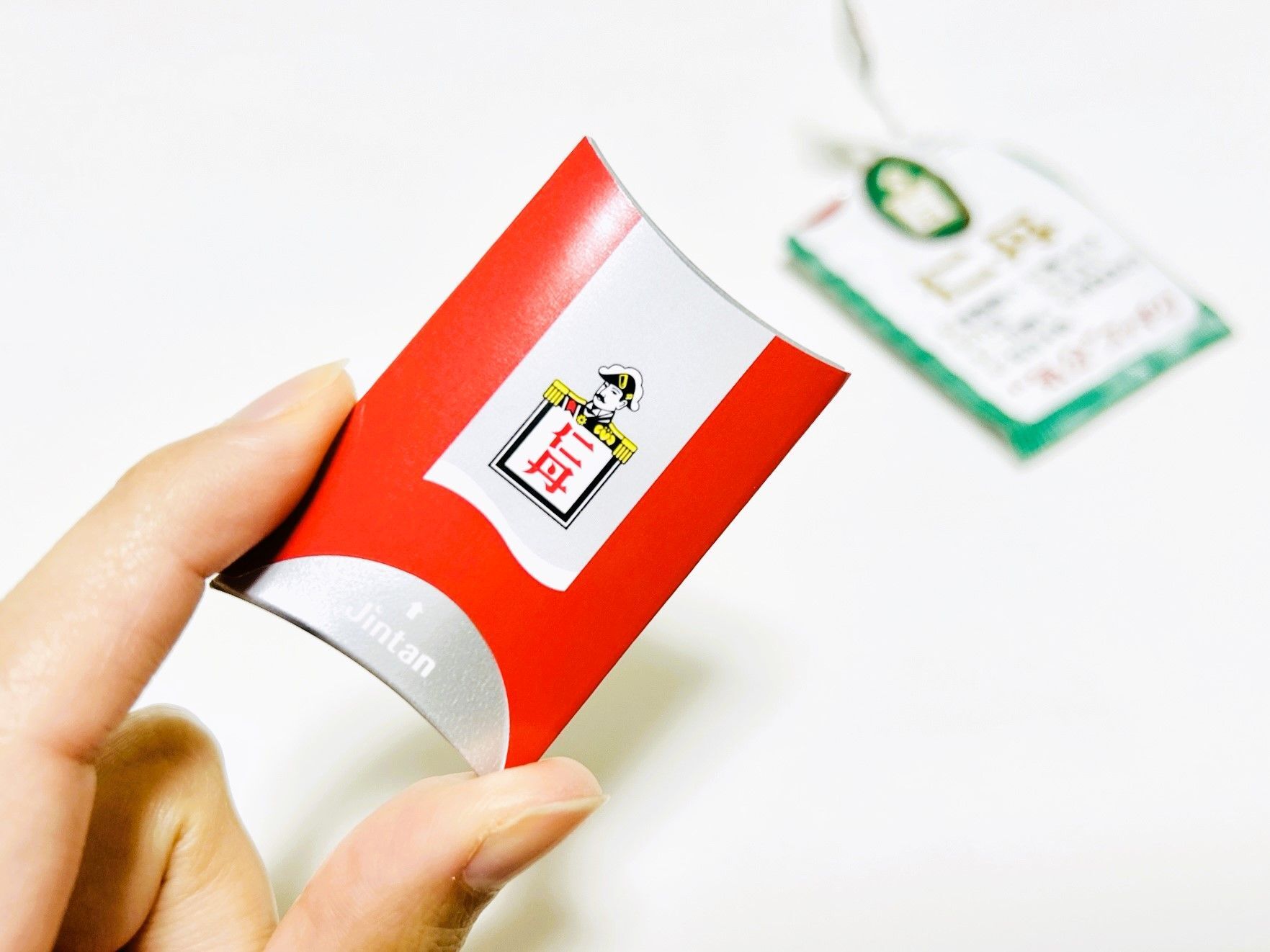 なぜ今人気？レトロアイテムの森下仁丹「銀粒仁丹」に注目。一体どんな