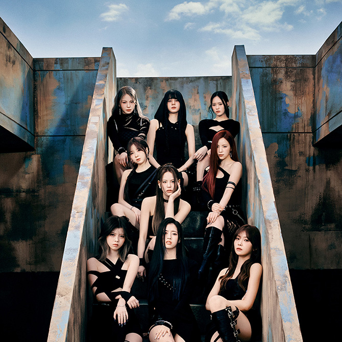 NiziU 新曲 1st EP『RISE UP』7月24日発売《@Loppi・HMV限定特典