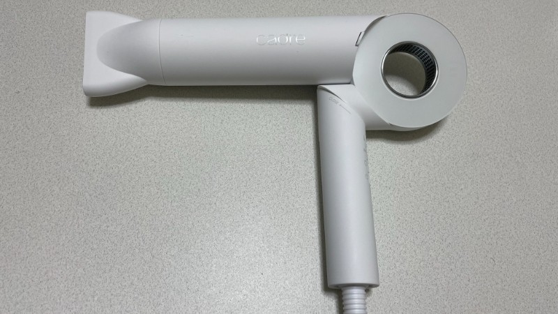 カドレドライヤー口コミ】cadreを評判レビュー！売上の凄いノン