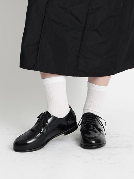 ガラスレザーレースアップシューズ（フラットシューズ）｜KEI Hayama