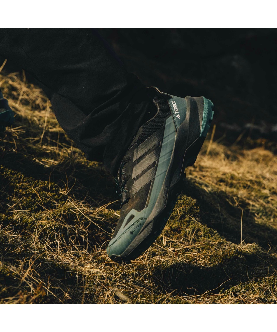 アディダス(adidas) トレッキングシューズ ゴアテックス ローカット