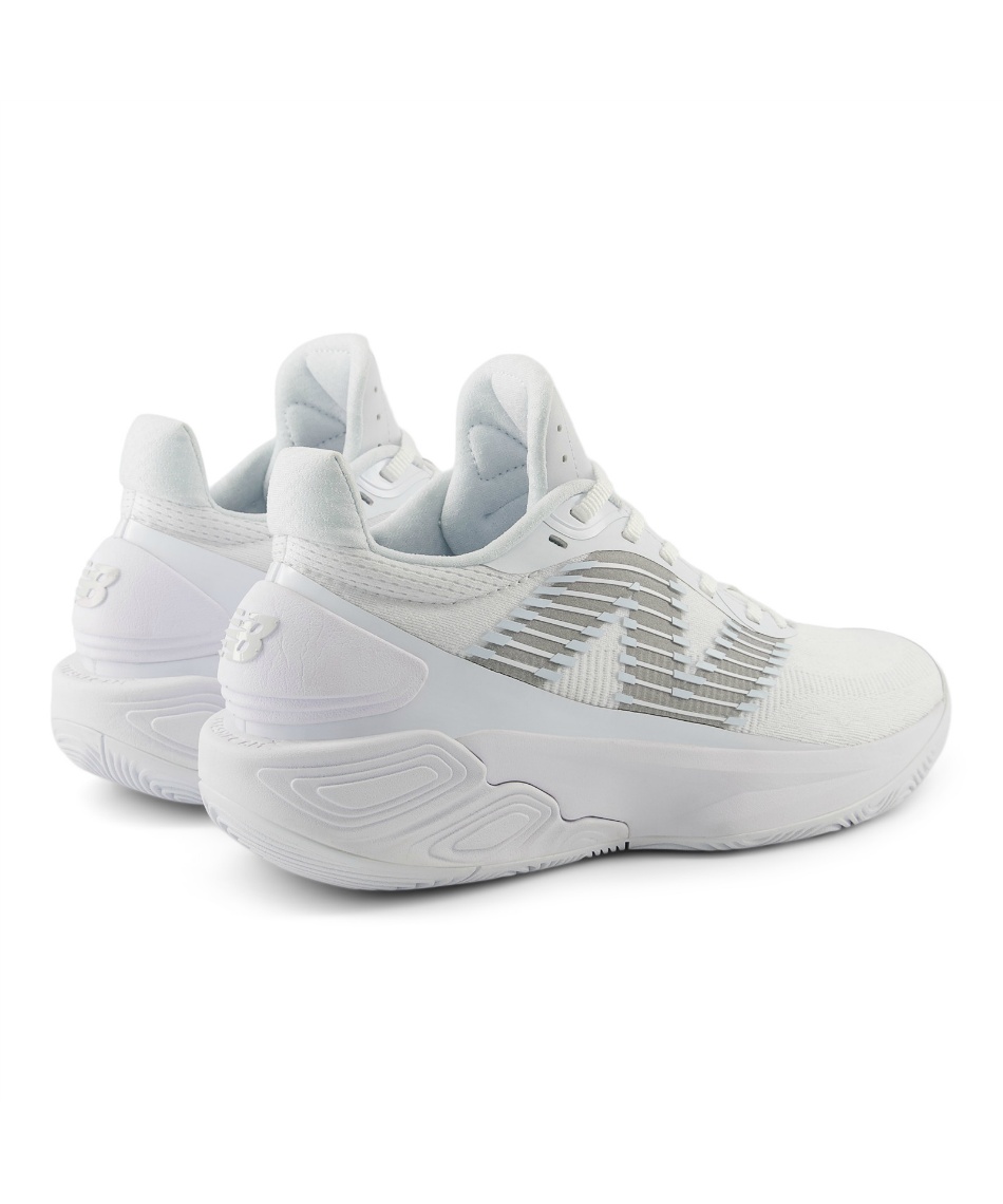 バスケットシューズ 2WXY v5 BB2WYWT5 2E | スポーツ用品ならヒマラヤ