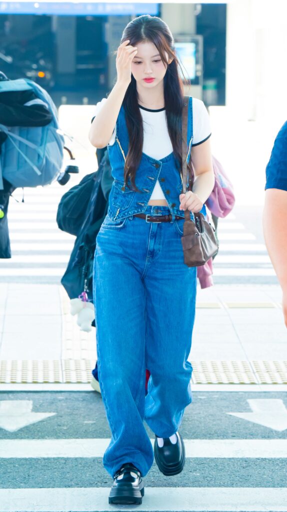 NMIXX ソリュン】流行Tシャツを取り入れた”スタイルアップ”空港