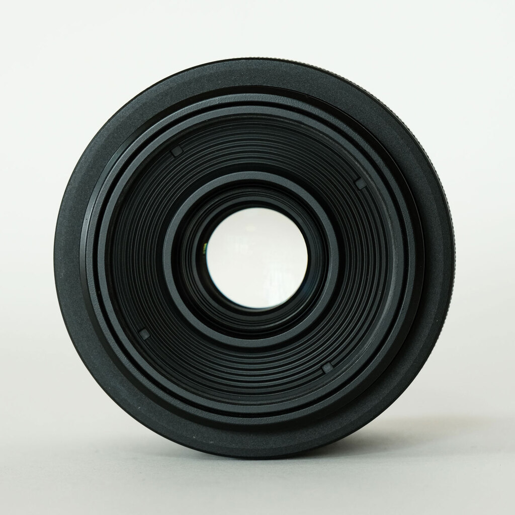 Canon RF35mm F1.8 MACRO IS STMの出品 | ONE SCENE（ワンシーン）