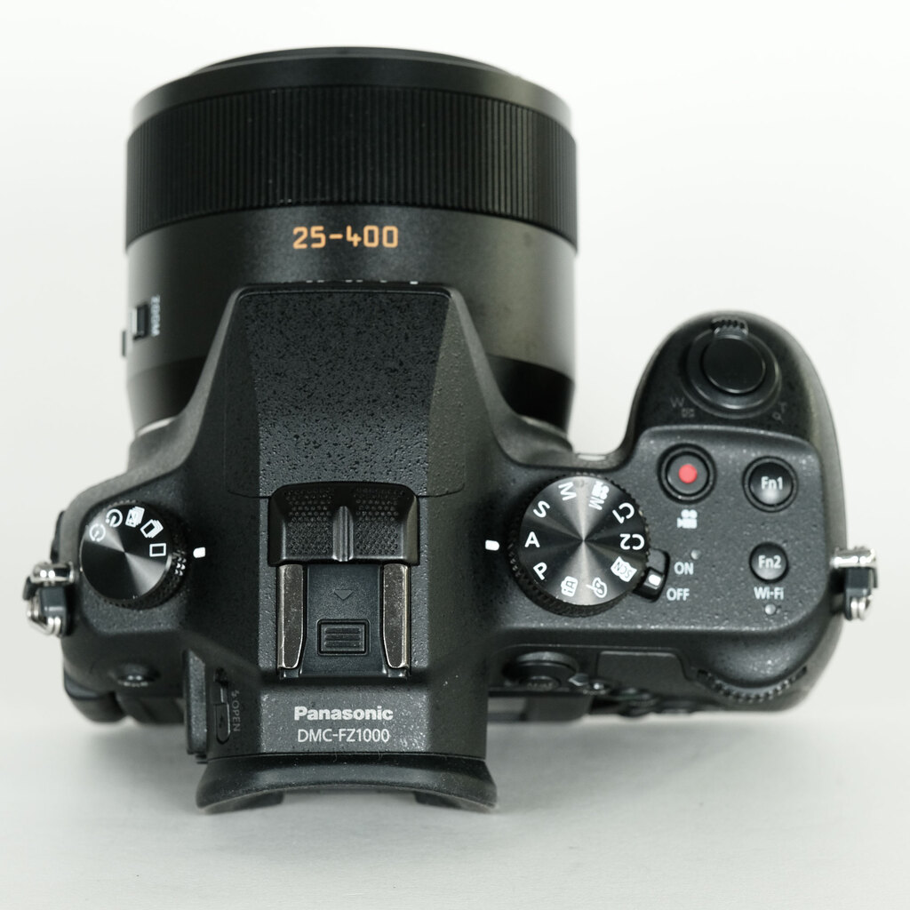 Panasonic LUMIX DMC-FZ1000の出品 | ONE SCENE（ワンシーン）