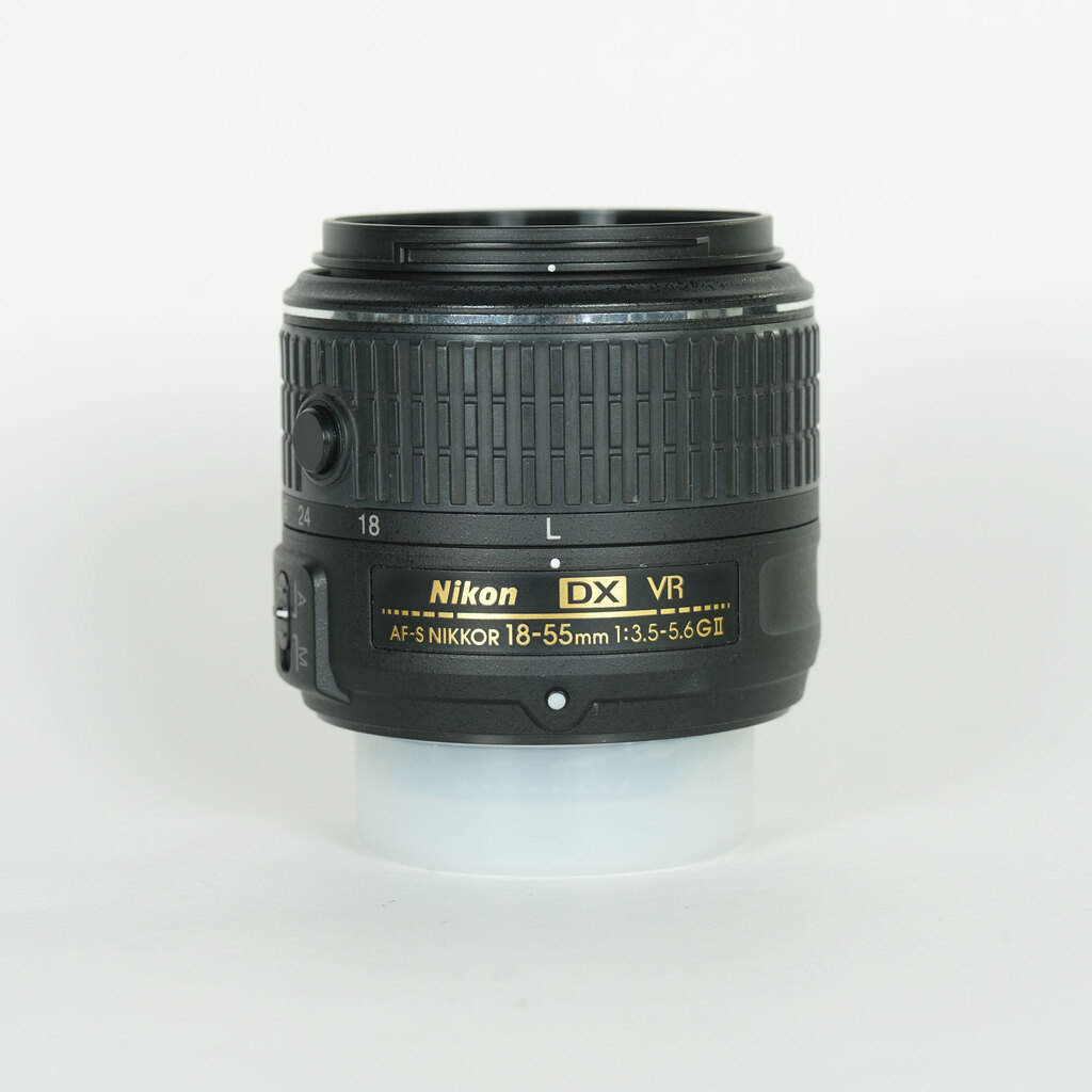 AF-S DX NIKKOR 18-55mm f/3.5-5.6G VR II 中古価格比較 - 価格.com