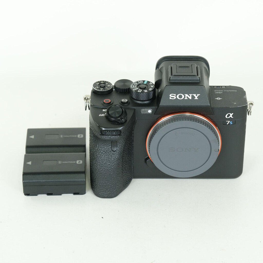 SONY α7S III（ILCE-7SM3）の出品 | ONE SCENE（ワンシーン）