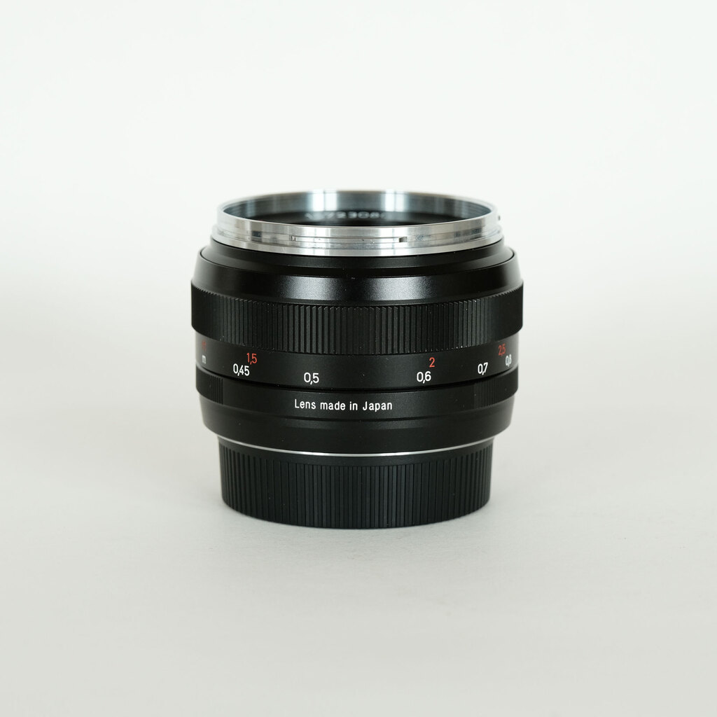 Carl Zeiss Planar T* 50mm F1.4 ZE [キヤノンEF用]の出品 | ONE SCENE