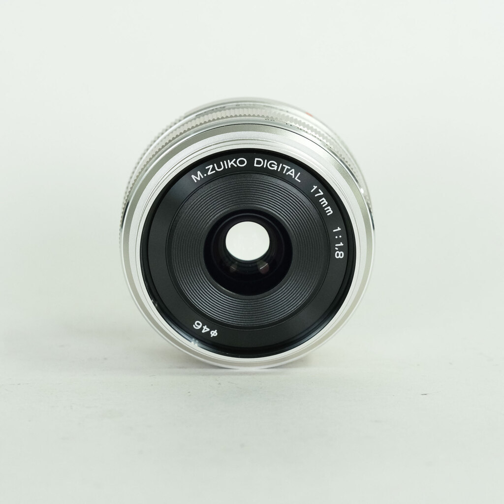 OLYMPUS M.ZUIKO DIGITAL 17mm F1.8の出品 | ONE SCENE（ワンシーン）