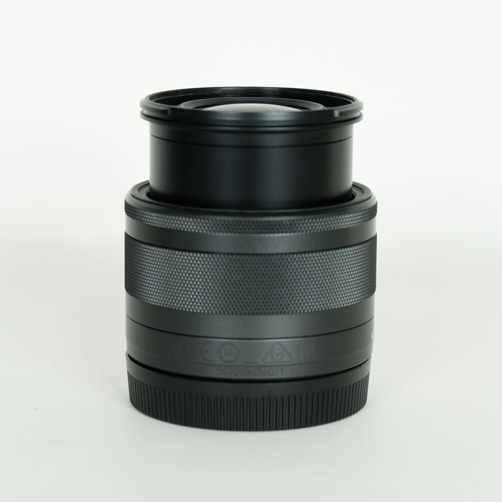 Canon EF-M15-45mm F3.5-6.3 IS STMの出品 | ONE SCENE（ワンシーン）