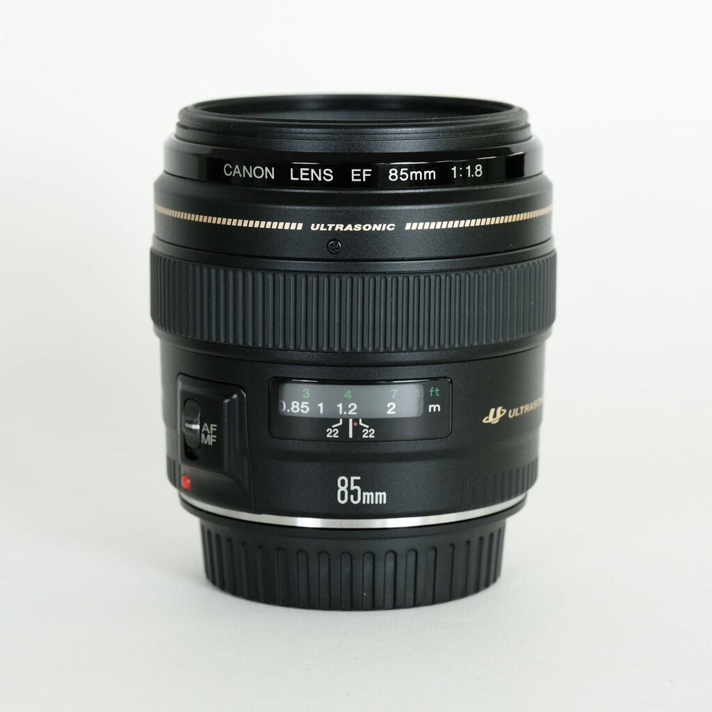 Canon EF85mm F1.8 USMの出品 | ONE SCENE（ワンシーン）