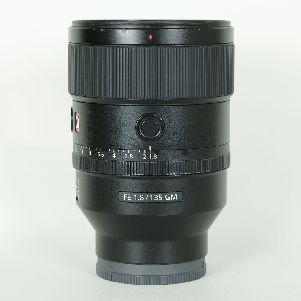FE 135mm F1.8 GM SEL135F18GM 中古価格比較 - 価格.com