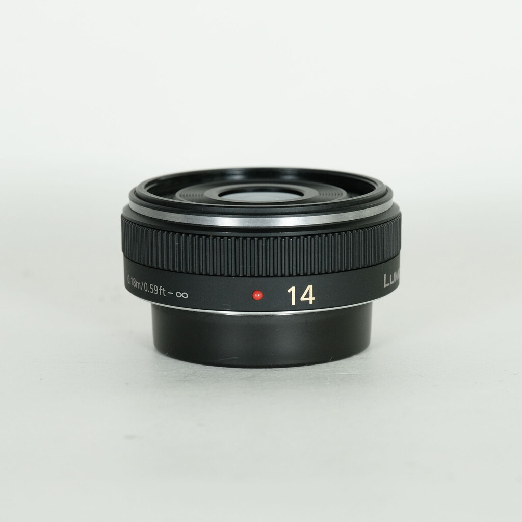Panasonic LUMIX G 14mm F2.5 ASPH. H-H014の出品 | ONE SCENE（ワン