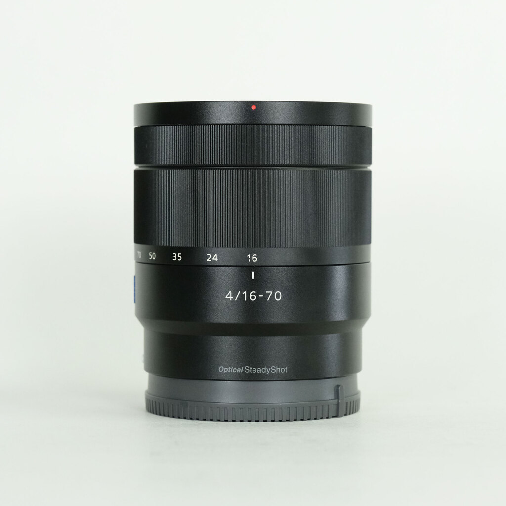 Vario-Tessar T* E 16-70mm F4 ZA OSS SEL1670Z 中古価格比較 - 価格.com