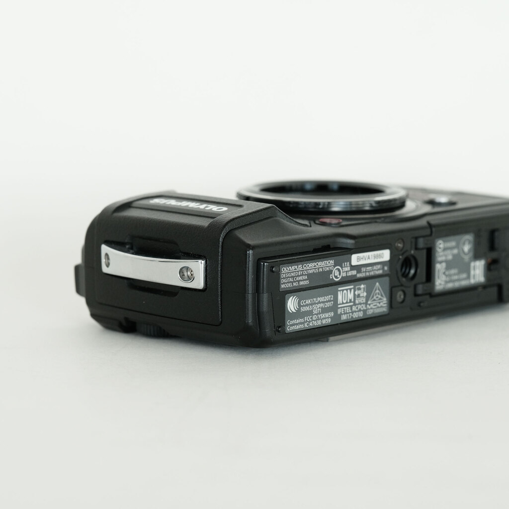 OLYMPUS Tough TG-5 ブラックの出品 | ONE SCENE（ワンシーン）