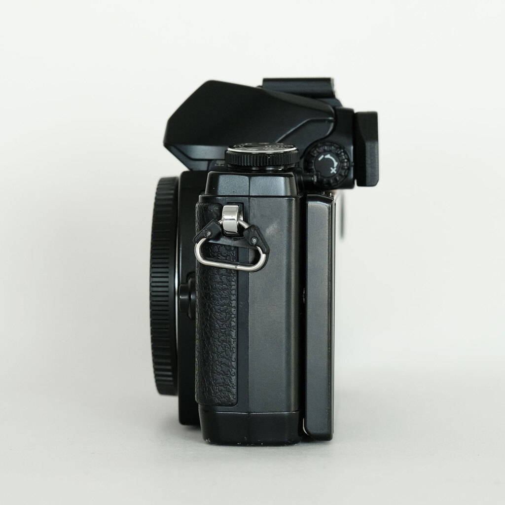 OLYMPUS OM-D E-M10 ボディ ブラックの出品 | ONE SCENE（ワンシーン）