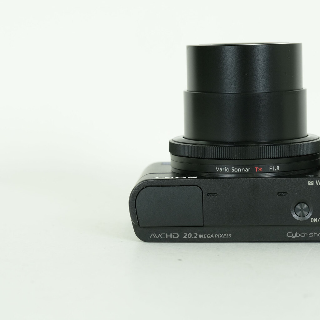 SONY Cyber-shot DSC-RX100の出品 | ONE SCENE（ワンシーン）