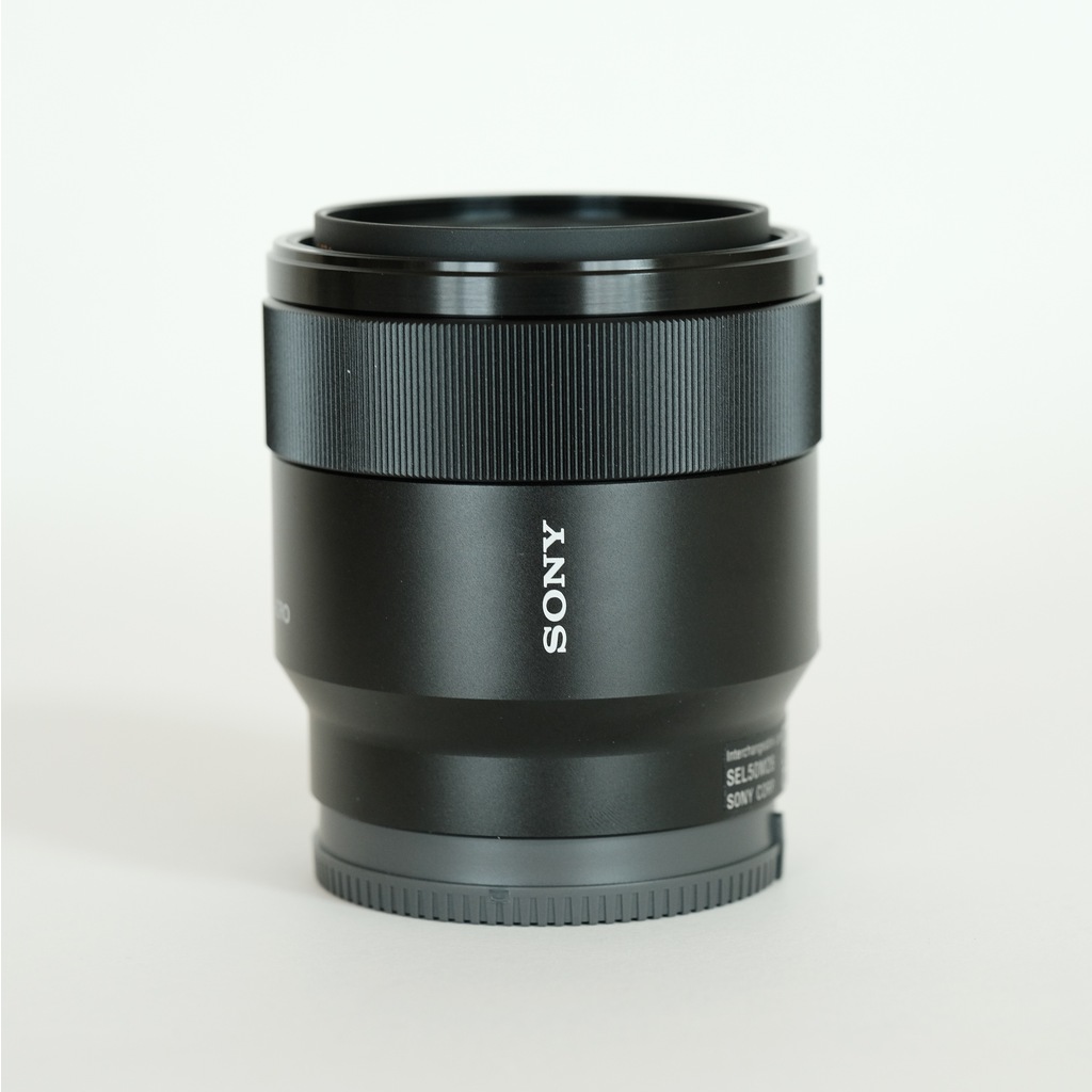SONY FE 50mm F2.8 Macro SEL50M28の出品 | ONE SCENE（ワンシーン）
