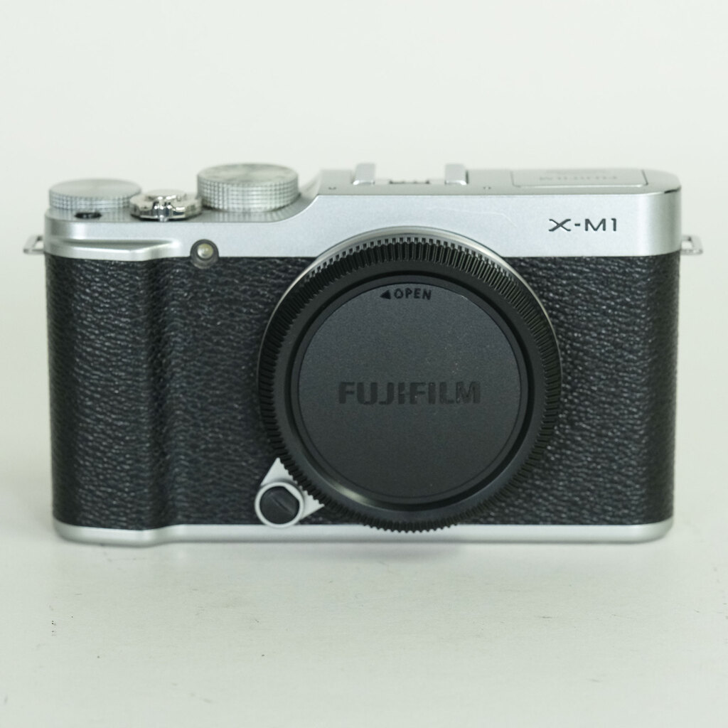 価格.com - 富士フイルム FUJIFILM GFX100S ボディ 価格比較