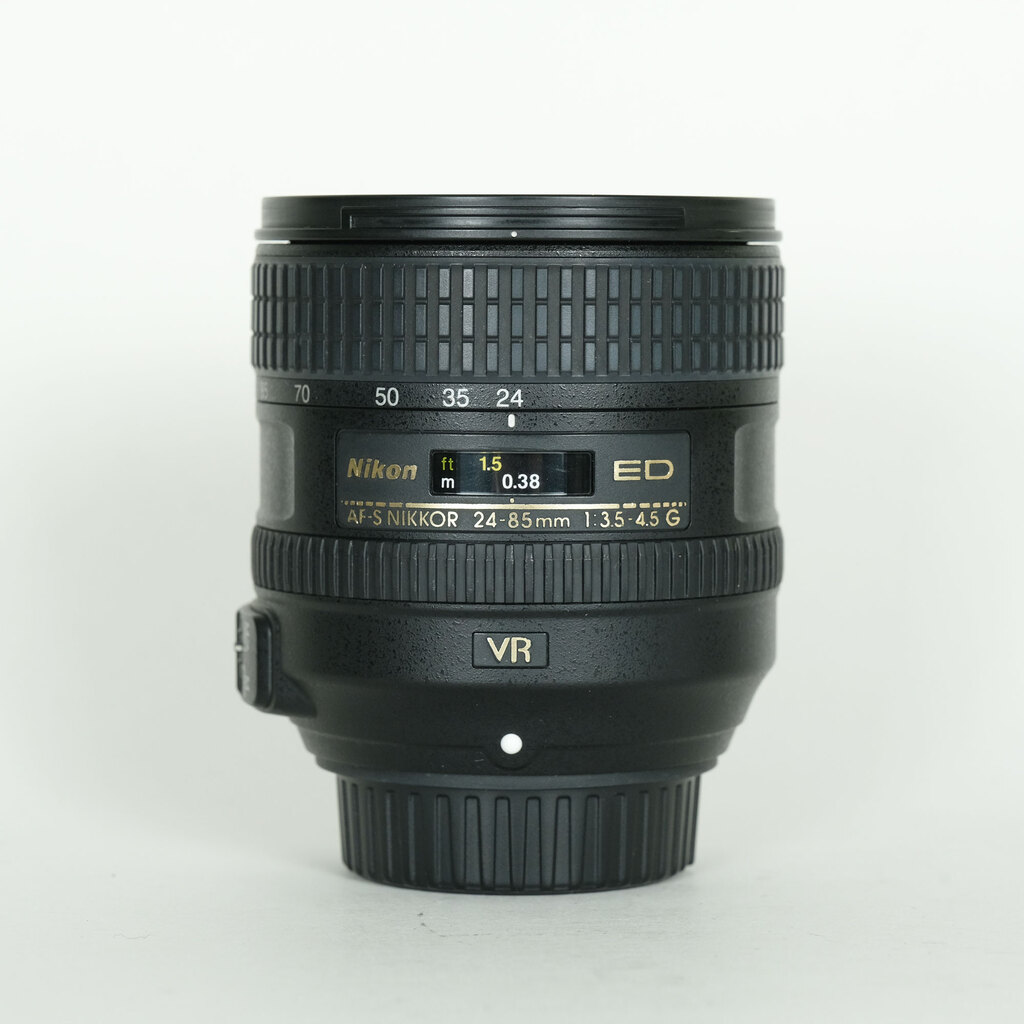 AF-S NIKKOR 24-85mm f/3.5-4.5G ED VR 中古価格比較 - 価格.com