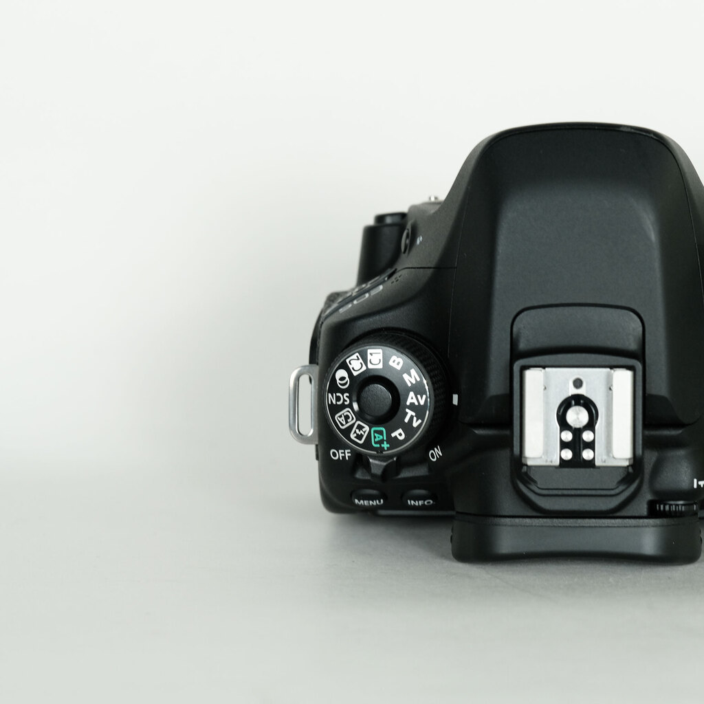 Canon EOS 80Dの出品 | ONE SCENE（ワンシーン）