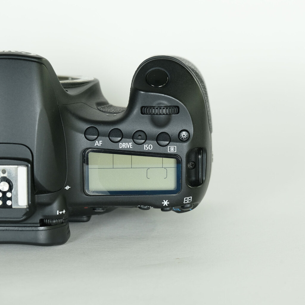 Canon EOS 60D ボディの出品 | ONE SCENE（ワンシーン）