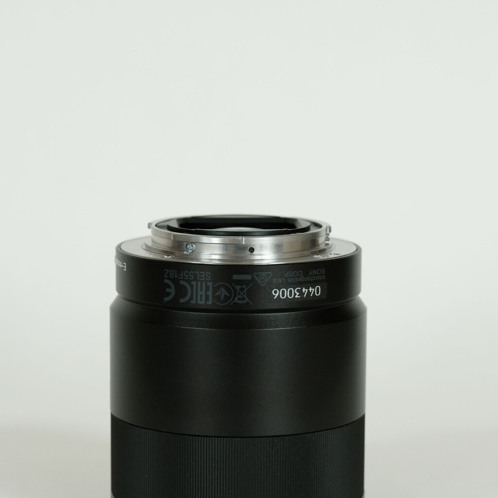 SONY FE 55mm F1.8 ZA 単焦点レンズ 美品 【防湿庫保管】 防湿庫