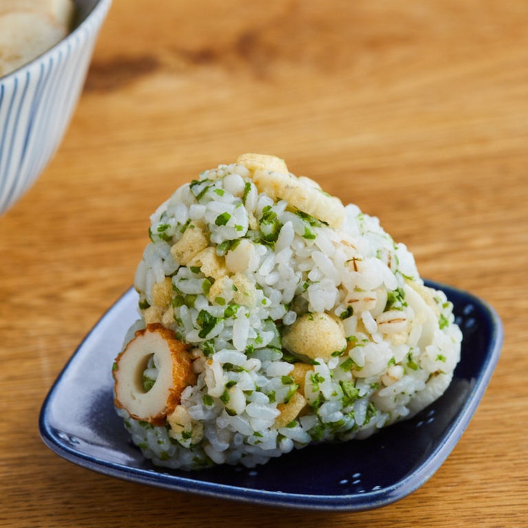 ちくわと青海苔のミニおにぎり by おいしい健康 - 管理栄養士監修の