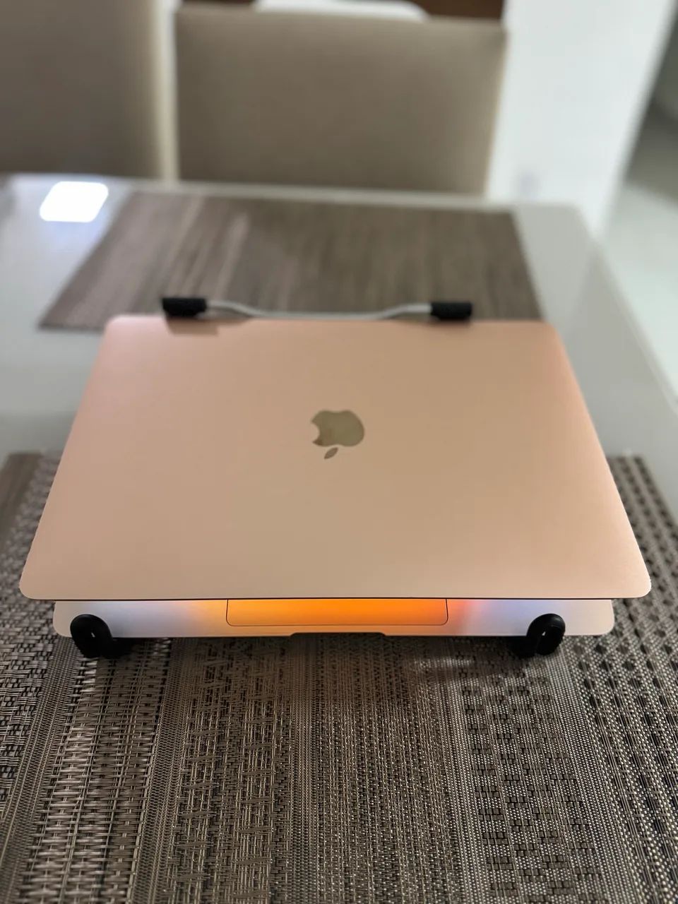 MacBook Air 13? Retina 2020 Intel i3 | 8GB RAM | 256GB SSD