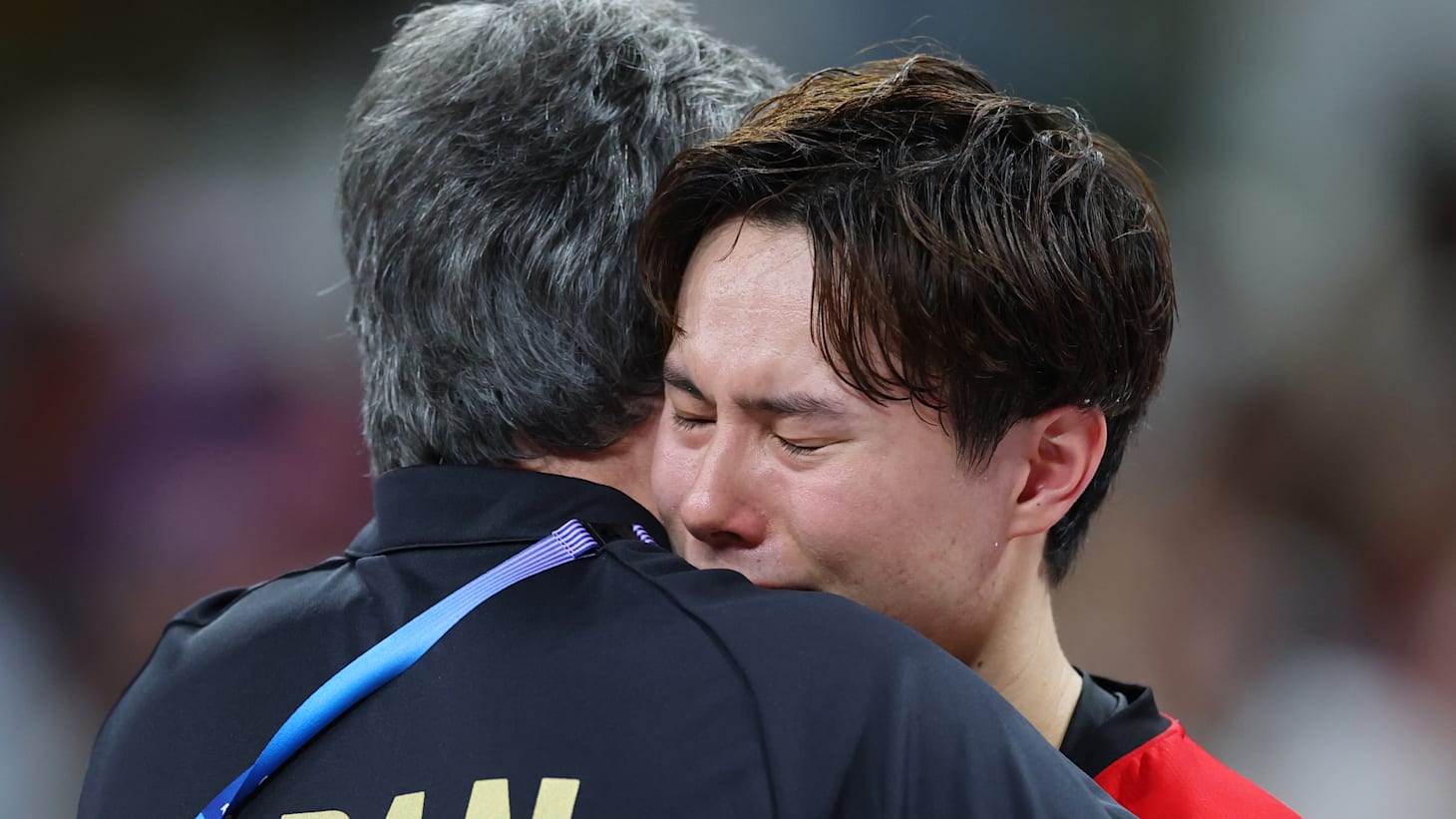 パリ2024男子バレー日本の準々決勝敗退… 髙橋藍「ブラン監督と一緒に