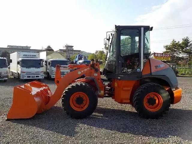 小型 KDN-HS68 (75140)｜中古トラックのオンライン売買なら