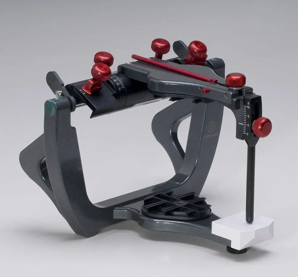 半調整可能歯科用咬合器 - Denar® Mark 330 - Whip Mix Corporation