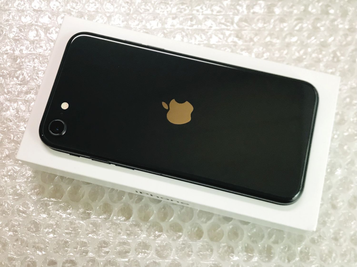 ムスビー｜未使用品 電池100％ iPhoneSE2 64GB Black SIMフリー