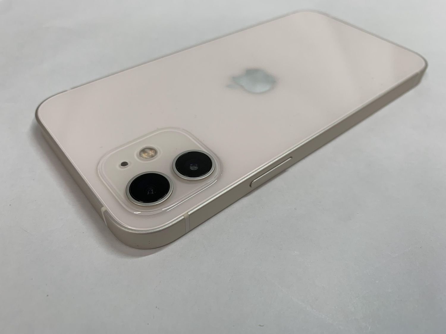 ムスビー｜Apple iPhone 12 64GB ホワイト SIMフリー MGHP3J/A