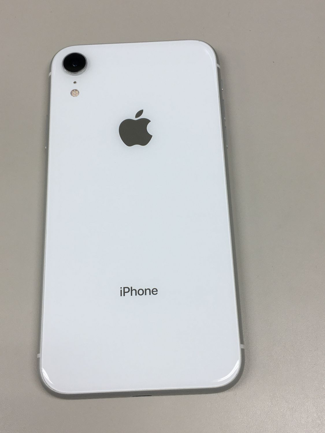 ムスビー｜【モバイルBOX】美品 電池86%SIMフリー iPhone XR 128GB