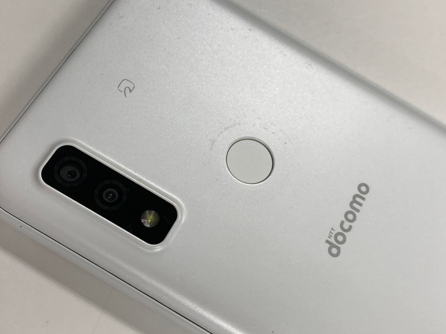 24時間限定価格】docomo arrows We F-51B ホワイト arrows We 【新品