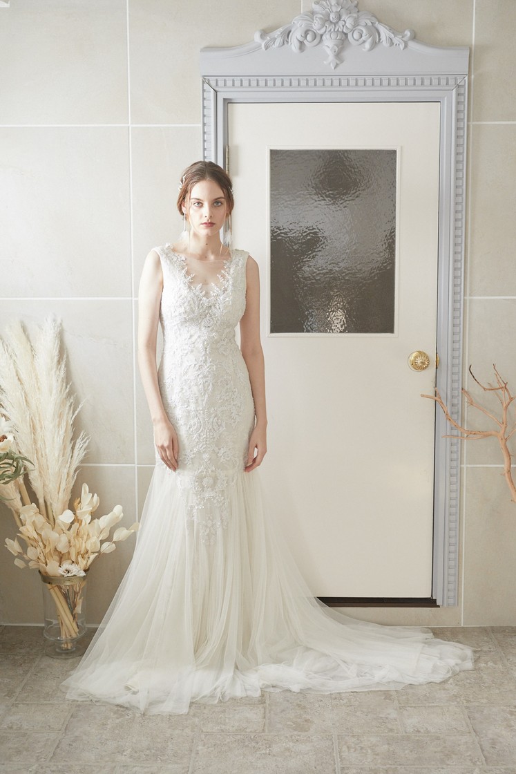 モニーク・ルイリエ｜Monique Lhuillier(モニーク ルイリエ)の